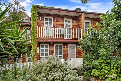 10 Kingfisher Gdns, Brunswick East, VIC 3057