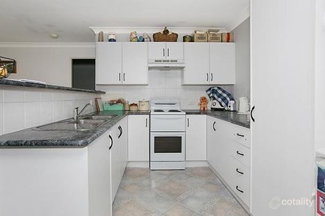 Property photo of 17 Ventura Close Rutherford NSW 2320