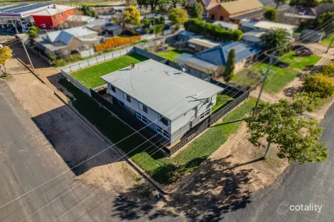 12 Mingelo St, Peak Hill, NSW 2869