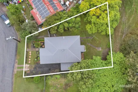 Property photo of 43 Grenadier Circle Ebbw Vale QLD 4304