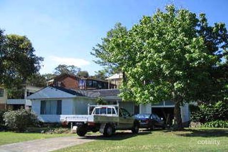 Property photo of 8 Calverton Crescent Belmont North NSW 2280