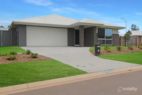 7 Pepperberry Pde, Thrumster, NSW 2444