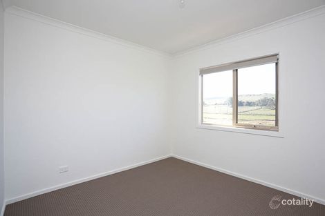 Property photo of 52 Anzac Drive Wollert VIC 3750