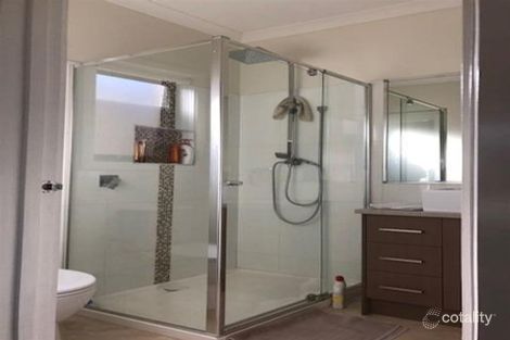 Property photo of 22 Black Wattle Road Craigieburn VIC 3064
