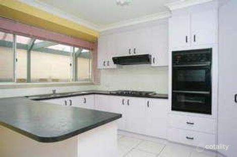 Property photo of 10 Warren Court Altona Meadows VIC 3028