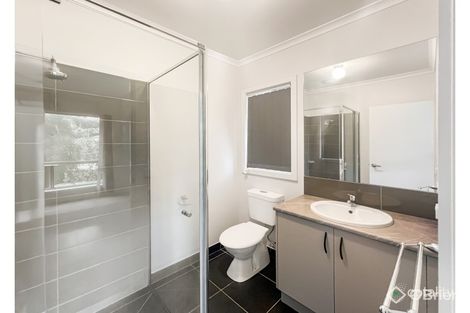 Property photo of 29 Valleyview Grove Drouin VIC 3818