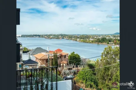 25 Quarry St, Hamilton, QLD 4007