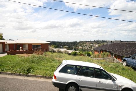 14 Challambra Cres, Highton, VIC 3216