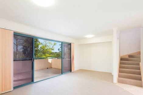 Property photo of 78 Orchard Terrace St Lucia QLD 4067