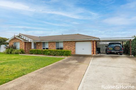 Property photo of 15 Loren Street Eglinton NSW 2795
