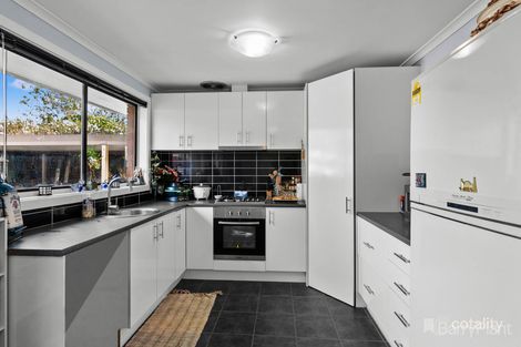 Property photo of 146 Duncan Drive Pakenham VIC 3810