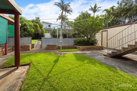 Property photo of 2 Raymond Parade Towradgi NSW 2518