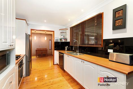 Property photo of 48 Wall Avenue Panania NSW 2213