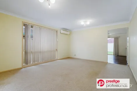 Property photo of 6 Farnborough Court Wattle Grove NSW 2173