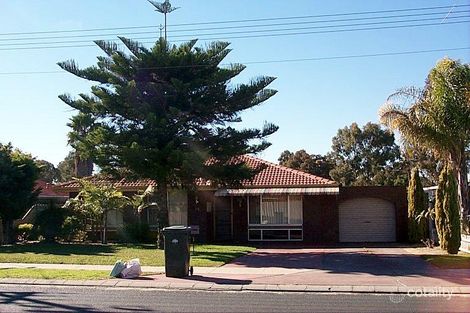 18 Hainsworth Ave, Girrawheen, WA 6064