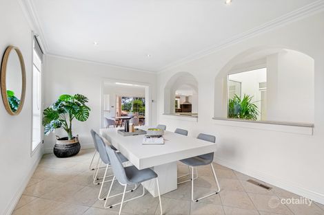 Property photo of 31 Telopea Crescent Mill Park VIC 3082