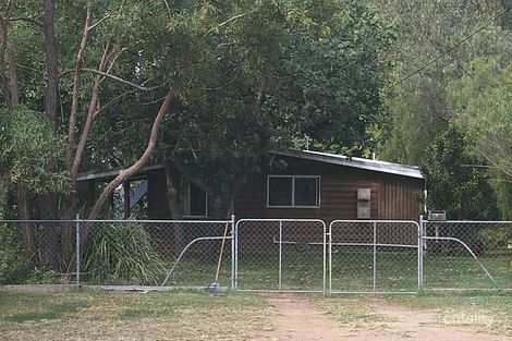 173 Racecourse Rd, Cluden, QLD 4811