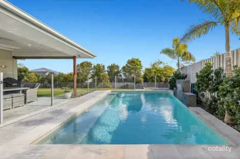 Property photo of 396 Casuarina Way Casuarina NSW 2487