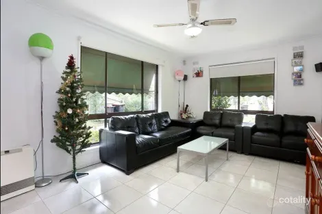 Property photo of 34 Callanan Drive Melton South VIC 3338
