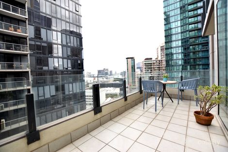 Property photo of 1610/163 City Road Southbank VIC 3006