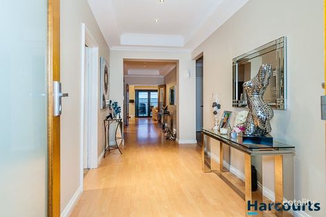 Property photo of 17 Chandela Loop Currambine WA 6028