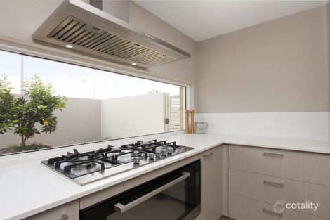 Property photo of 21 Coomallo Boulevard Wandi WA 6167