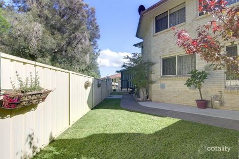 Property photo of 2/37 Central Avenue Oak Flats NSW 2529