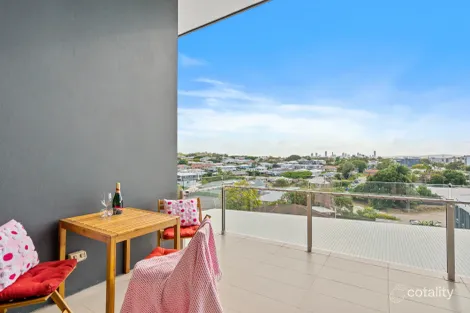 28/1049 Wynnum Rd, Cannon Hill, QLD 4170