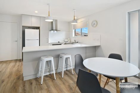 Property photo of 2/50 Raglan Street Somerset TAS 7322
