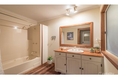 Property photo of 3 Settlers Rise Pomona QLD 4568