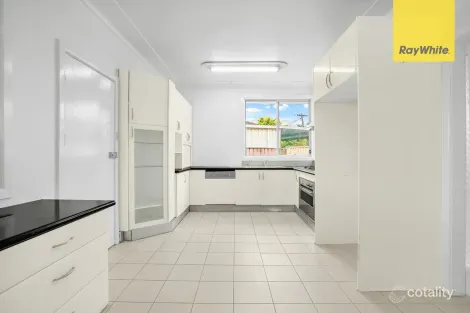 Property photo of 32 Wattle Avenue North St Marys NSW 2760