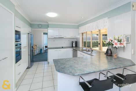 Property photo of 51 Wellington Street Ormiston QLD 4160