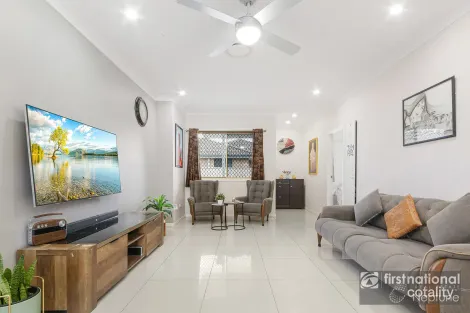 Property photo of 19 Tungarra Road Girraween NSW 2145