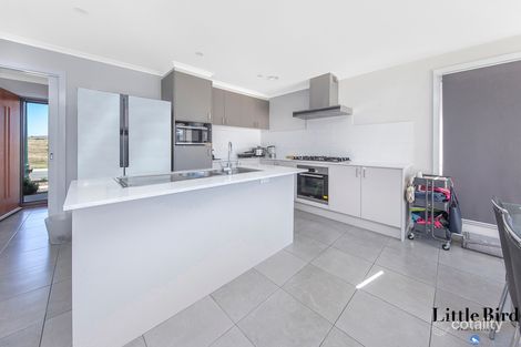 Property photo of 77 Carman Loop Macgregor ACT 2615