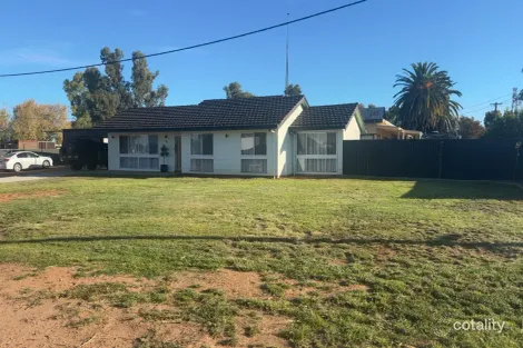 74 O'Connor St E, Balranald, NSW 2715