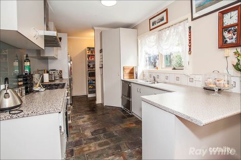 Property photo of 2/5 Rolls Court Glen Waverley VIC 3150