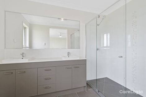 Property photo of 16 Skyblue Circuit Yarrabilba QLD 4207