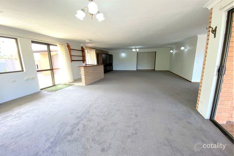 Property photo of 4 Tyrone Avenue Bundall QLD 4217