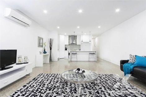 Property photo of 8B Lily Street Seddon VIC 3011