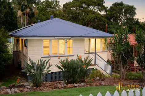 14 Fry St, Holland Park, QLD 4121