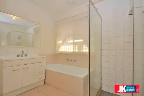 Property photo of 349 Heaths Road Werribee VIC 3030