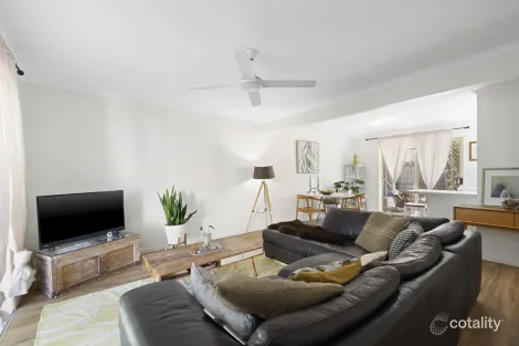 Property photo of 20/8 Lyon Street Dicky Beach QLD 4551