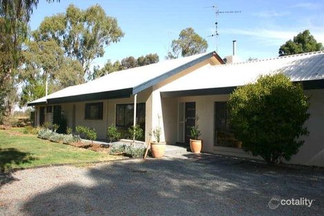 1 Moira Dr, Kialla West, VIC 3631