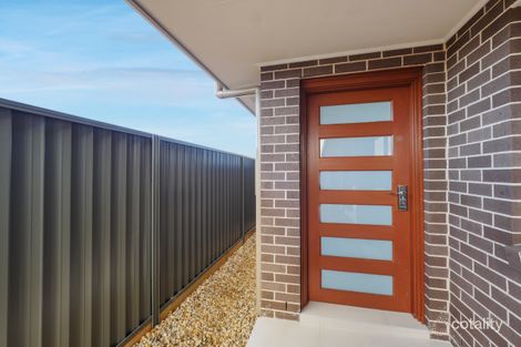 5A ARENA ST, SPRING FARM, NSW 2570