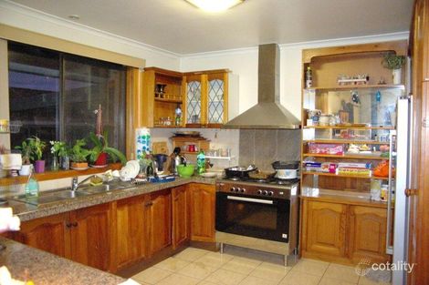 28 Crellin Ave S, Altona Meadows, VIC 3028