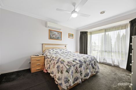 Property photo of 12 Emma Close Drouin VIC 3818