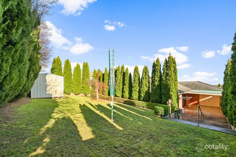 Property photo of 12 Emma Close Drouin VIC 3818