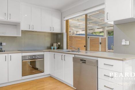 Property photo of 11 Eucumbene Crescent Joondalup WA 6027