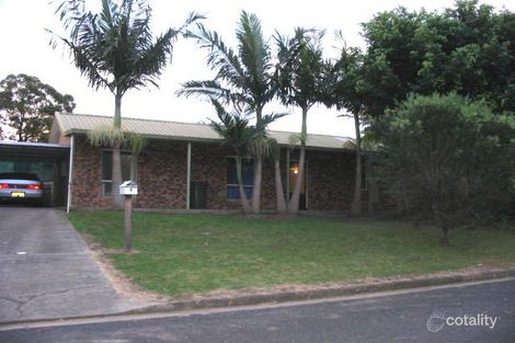 2 Lindsay Pl, West Kempsey, NSW 2440