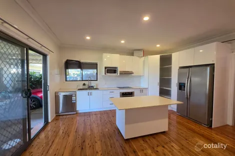 Property photo of 8 Dunbier Avenue Lurnea NSW 2170